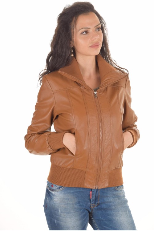 Haine Dama-Piele Naturalăhaine 150.00