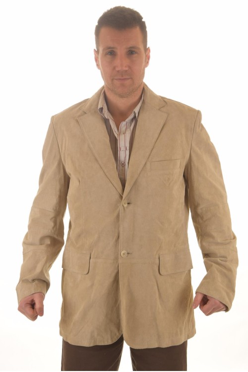 Sacou bej piele 179.00