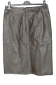 Fustă piele 67.00