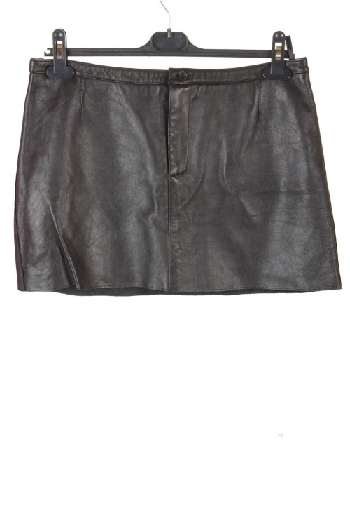 Fustă piele 67.00