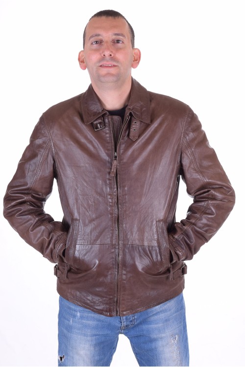 Geacă piele 227.00