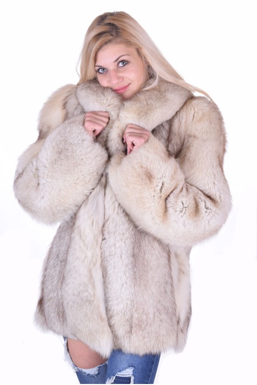 Palton de vulpe 478.00