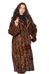 Palton de damă de firmă din nurcă