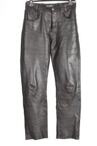 Pantalon de damă grozavdin piele naturală