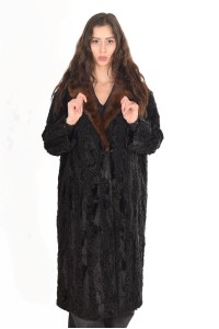 Palton de damă deosebit de astrahan