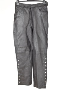 Pantalon actual negru din piele naturală